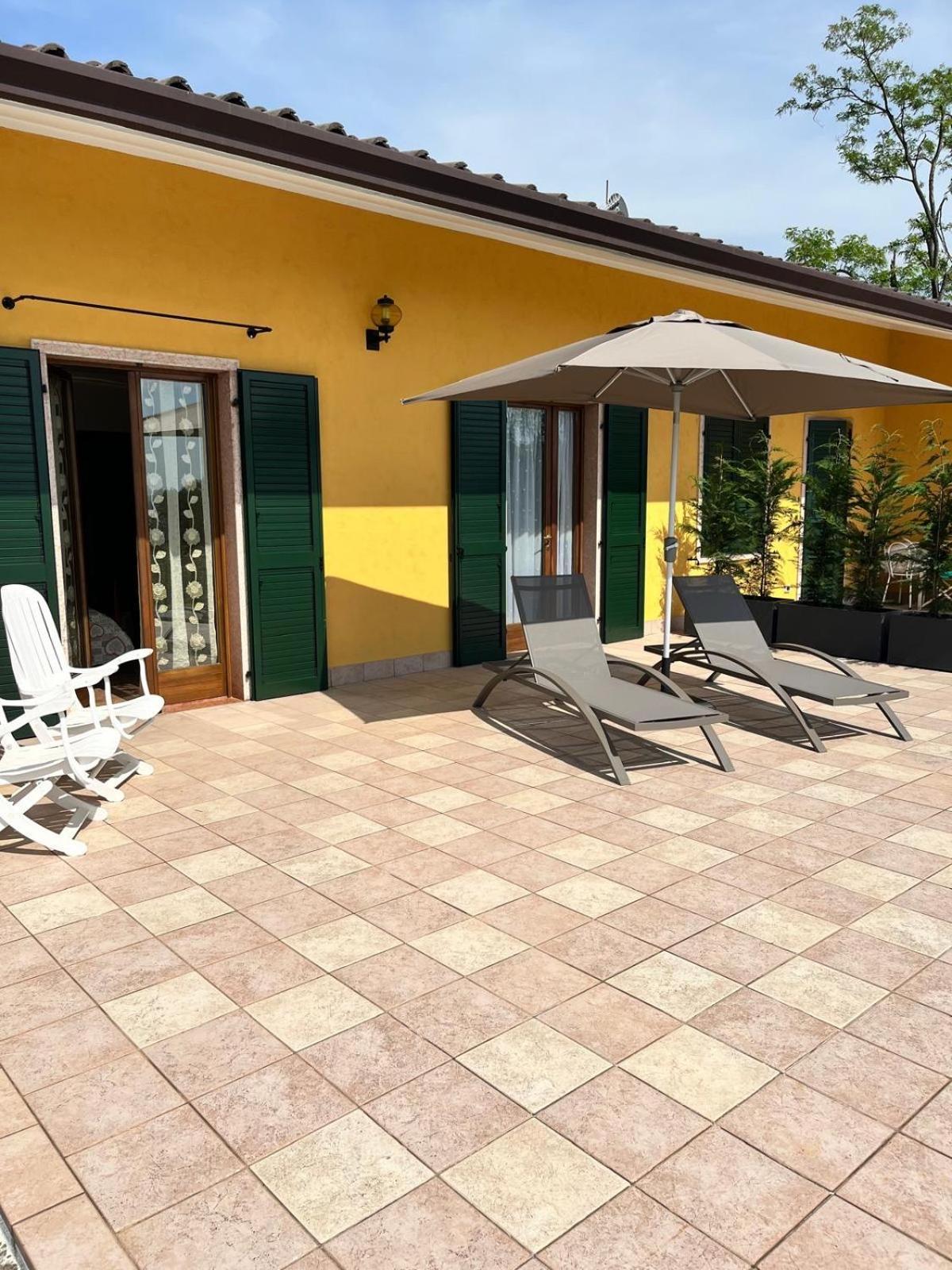 Poli Villa'S Apartment Bardolino Exterior foto